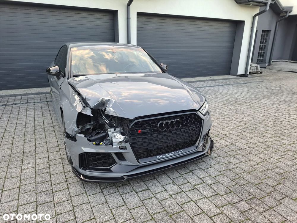 Audi RS3 Limousine TFSI quattro S tronic - 7