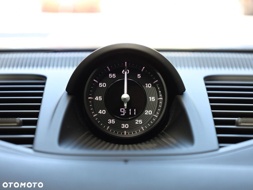 Porsche Panamera - 23