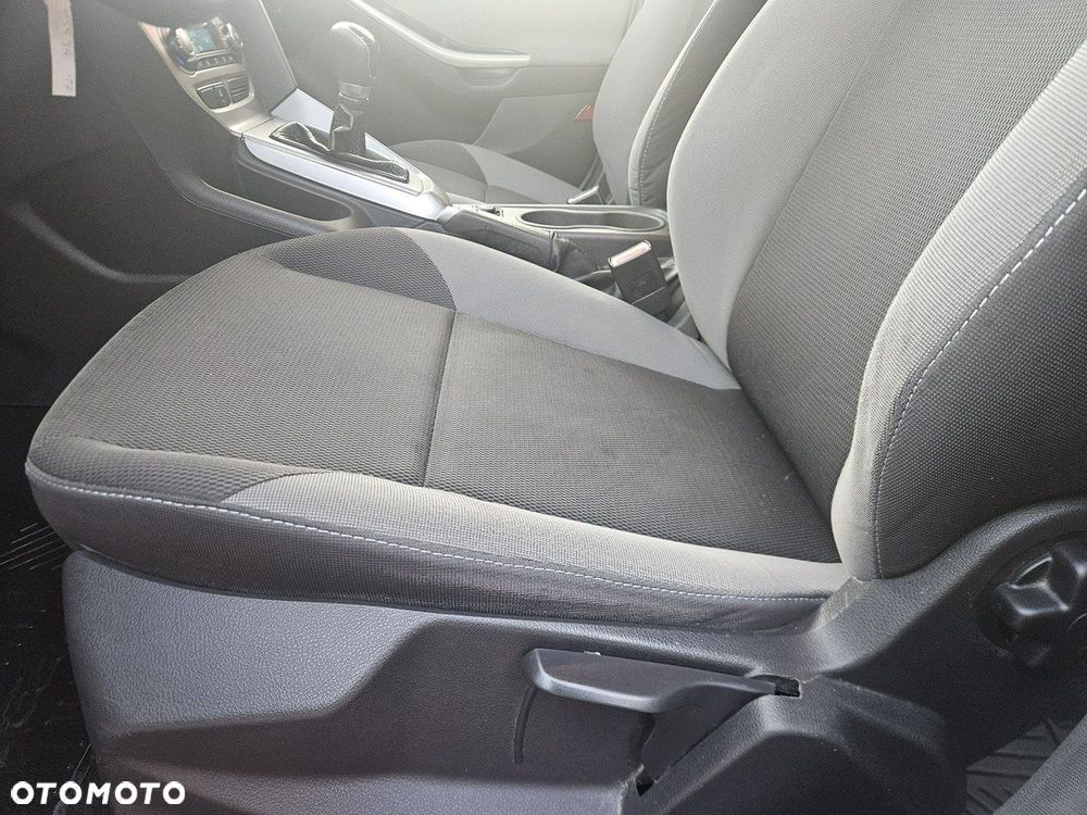 Ford Focus 1.6 Edition - 20