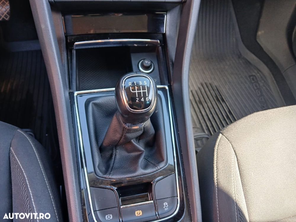 Skoda Karoq 1.5 TSI Sportline - 14