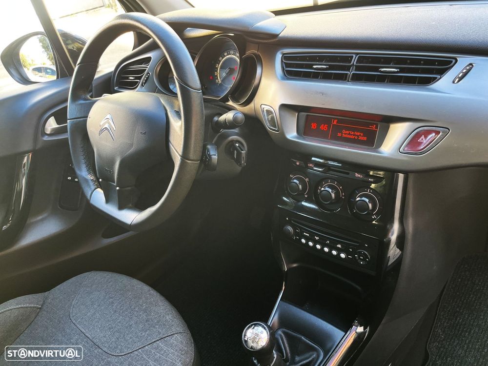 Citroën C3 1.0 VTi Attraction - 14