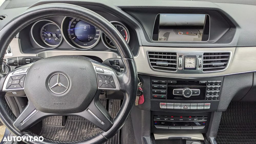 Mercedes-Benz E 200 CDI DPF BlueEFFICIENCY 7G-TRONIC - 18