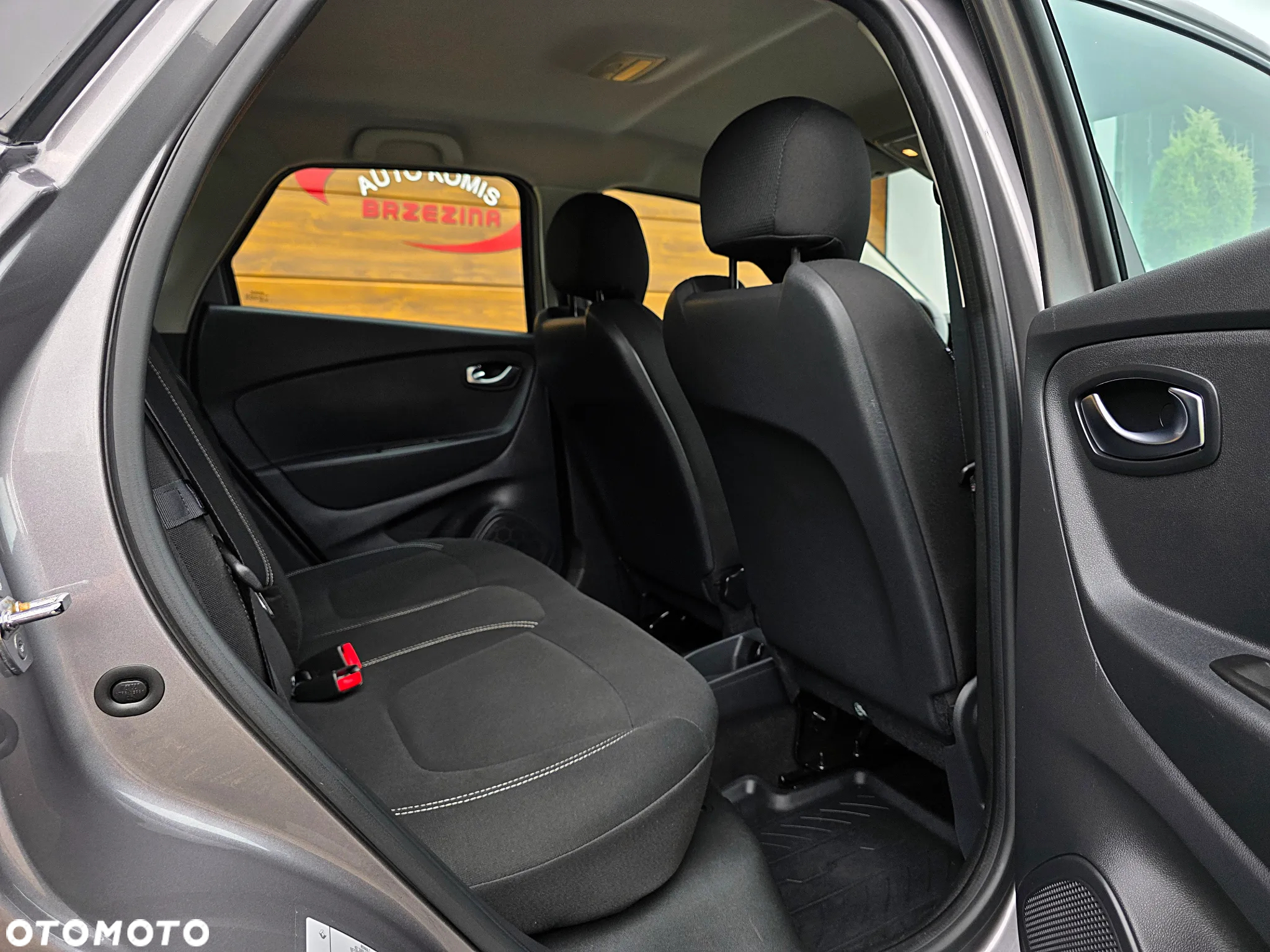 Renault Captur (ENERGY) TCe 90 INTENS - 19