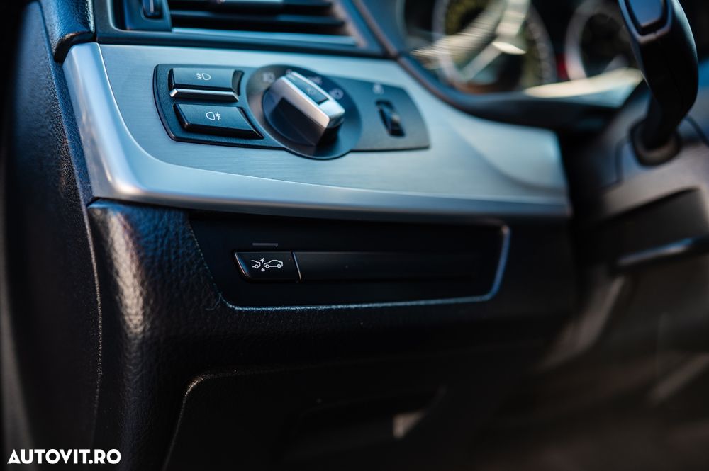 BMW Seria 5 525d xDrive - 6