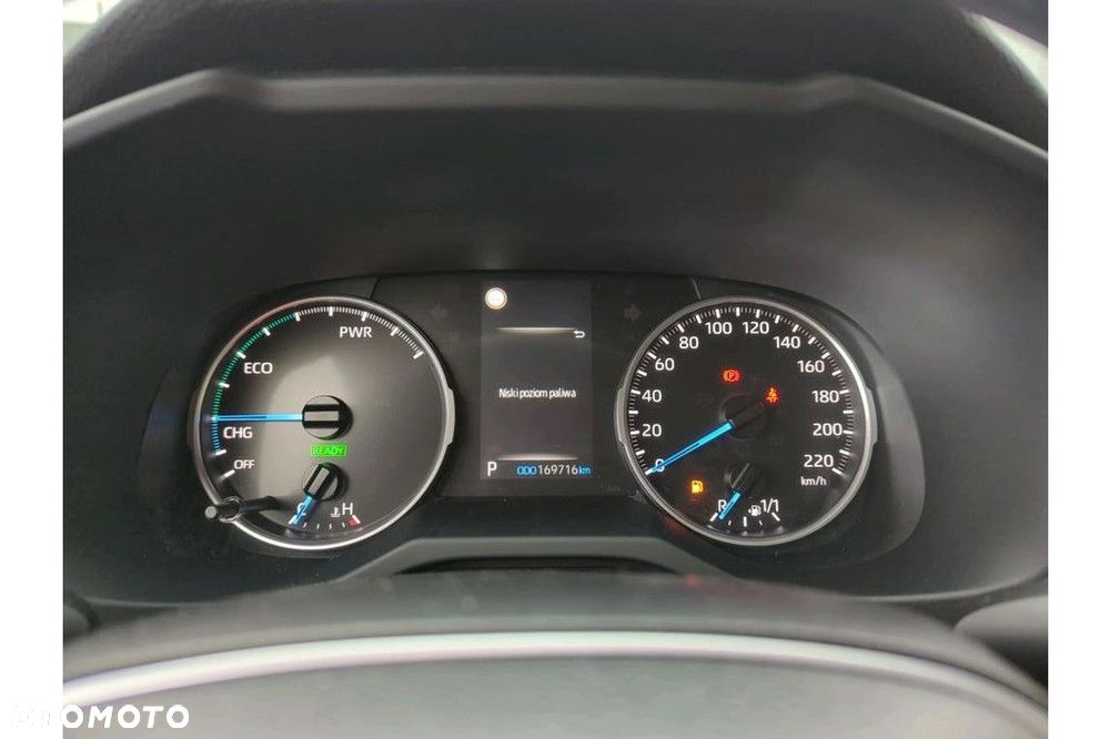 Toyota RAV4 - 9
