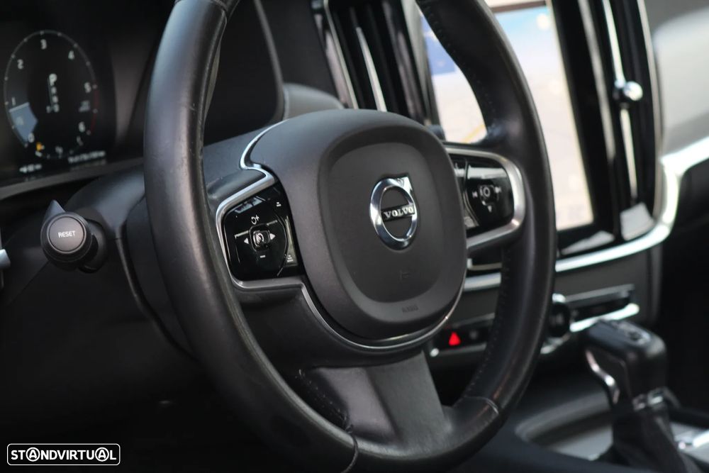 Volvo V90 2.0 D4 Inscription Geartronic - 25