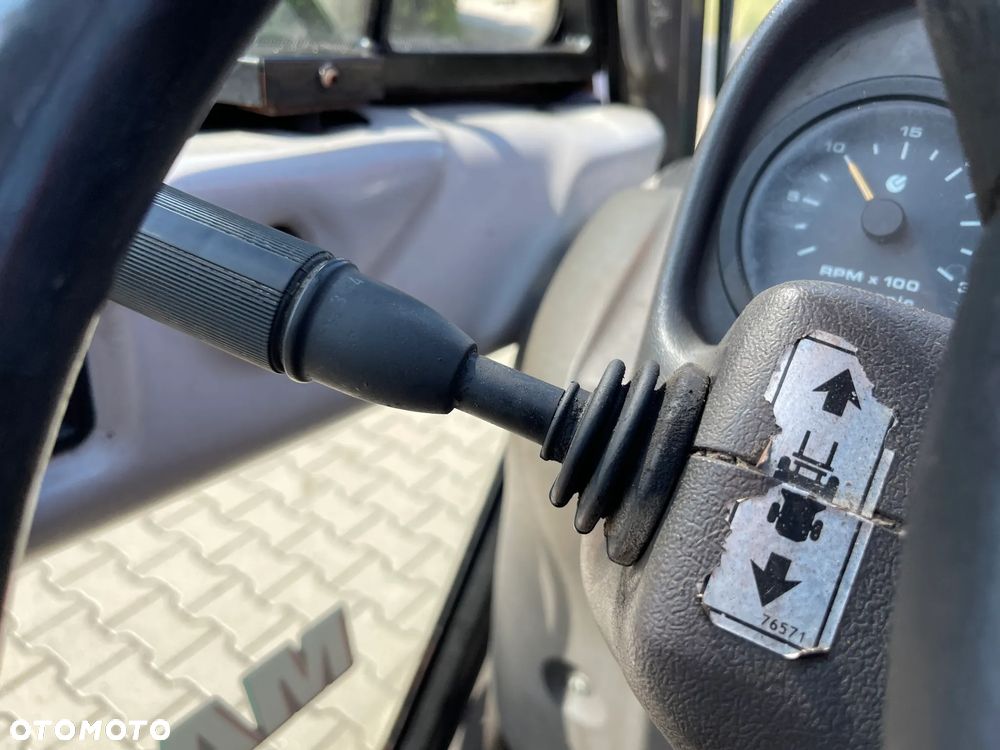 Manitou Ładowarka teleskopowa Manitou MLT 730-120 LS TURBO_Perkins 4 Cylindrowy 120 KM + Skrzynia biegów 40 KM/H SZYBKA_Napęd 4X4 - 29