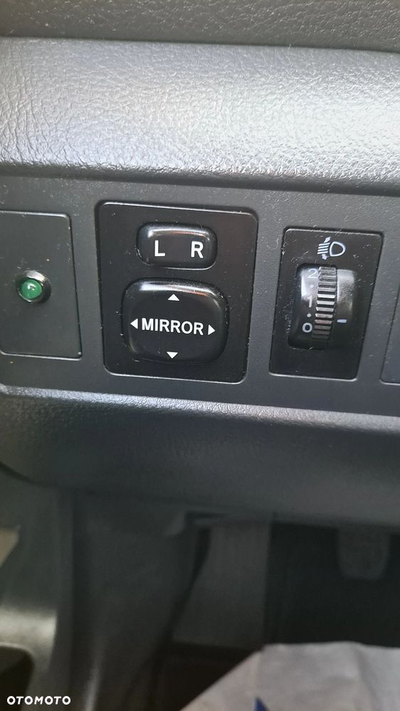 Toyota Corolla Verso 1.6 Terra - 24