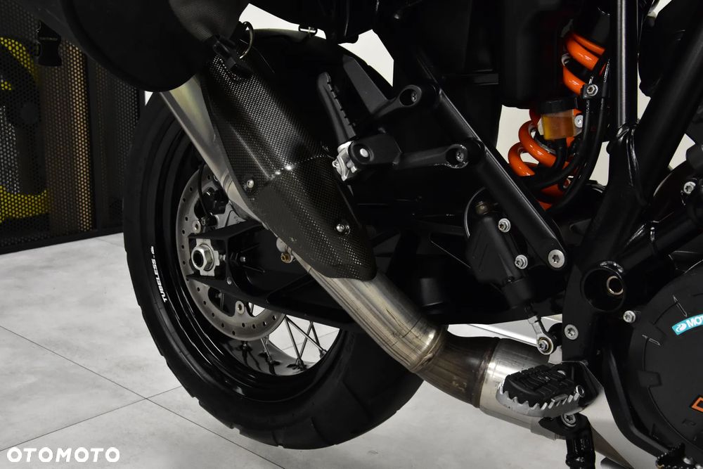 KTM Adventure - 36