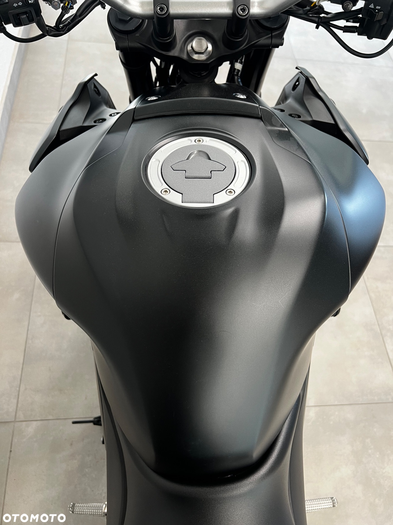 Yamaha MT - 12