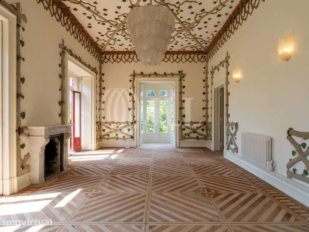 Moradia T4 situada na Vila de Sintra com vista para a serra - Grande imagem: 5/60