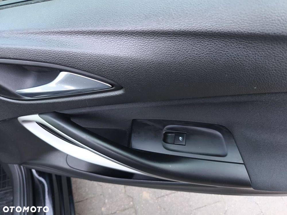 Opel Astra 1.5 CDTI Edition S&S - 17
