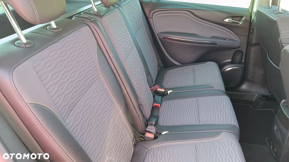 Opel Zafira Tourer 2.0 CDTI Edition - 11