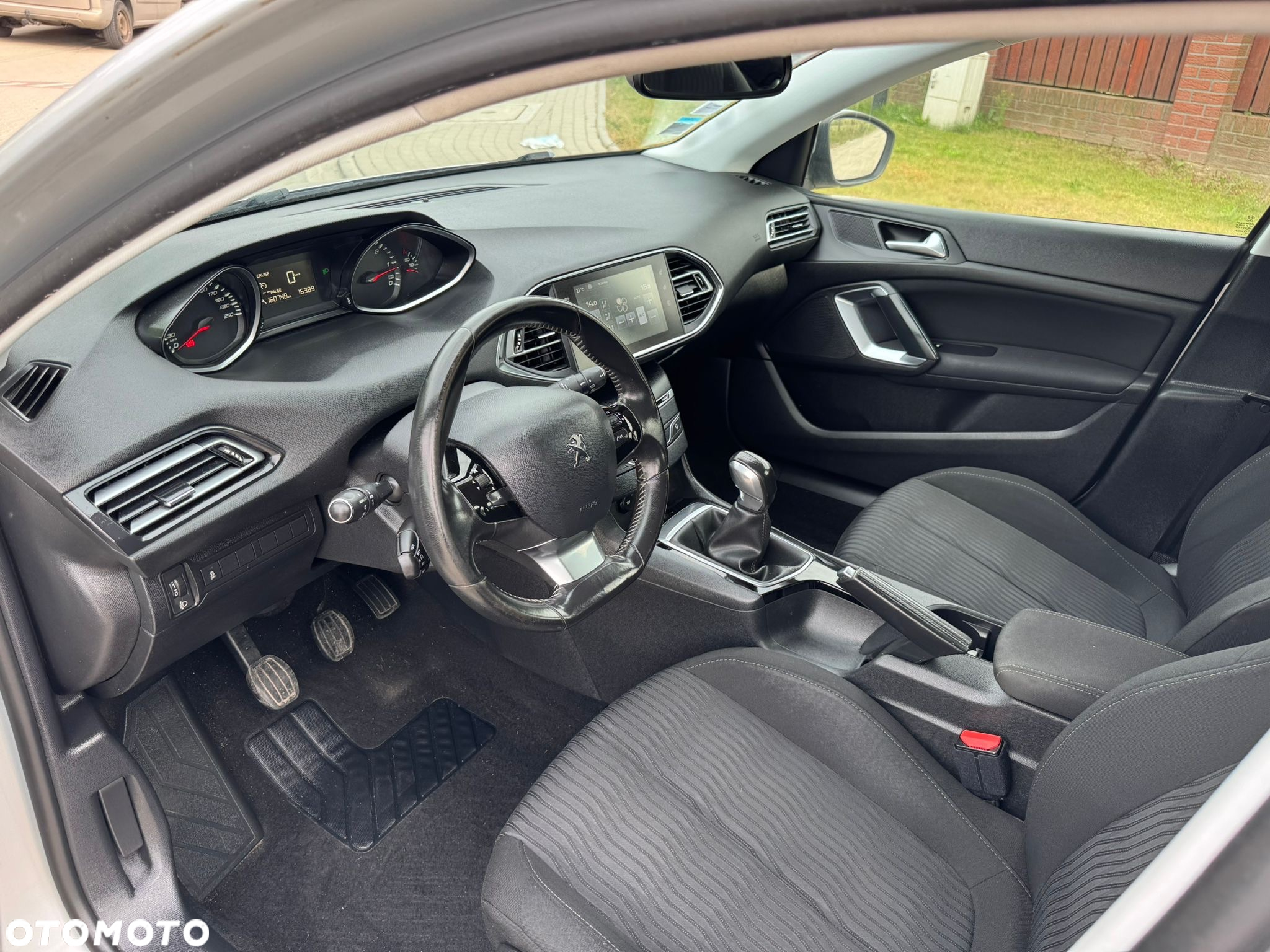Peugeot 308 BlueHDi FAP 100 Stop & Start Access - 10
