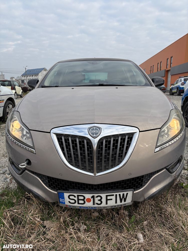 Lancia Delta 1.6 MultiJet Aut. Oro - 6