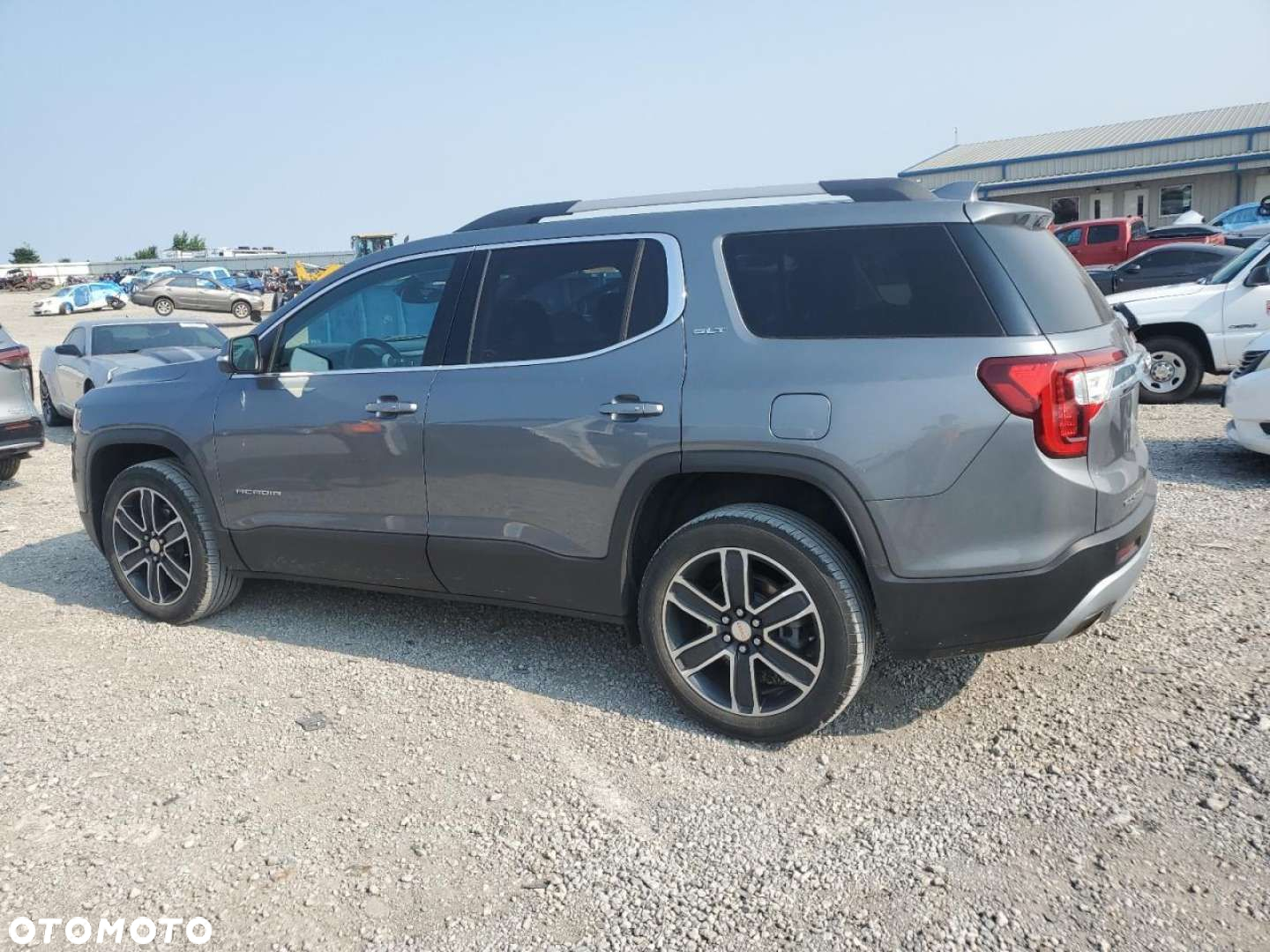 GMC Acadia - 2