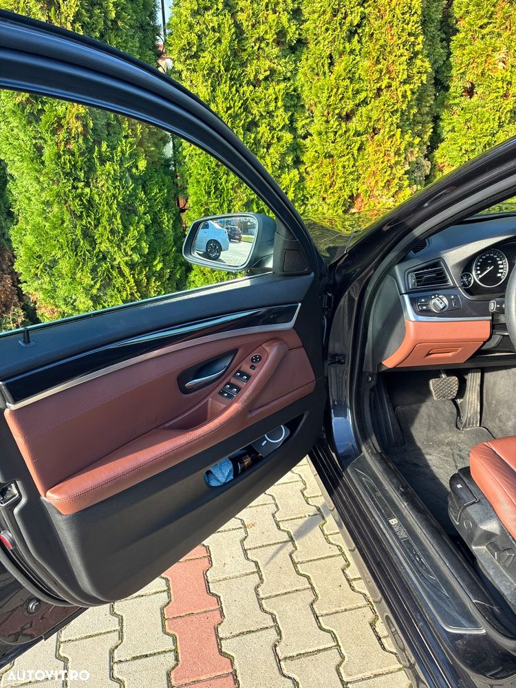 BMW Seria 5 520d - 10