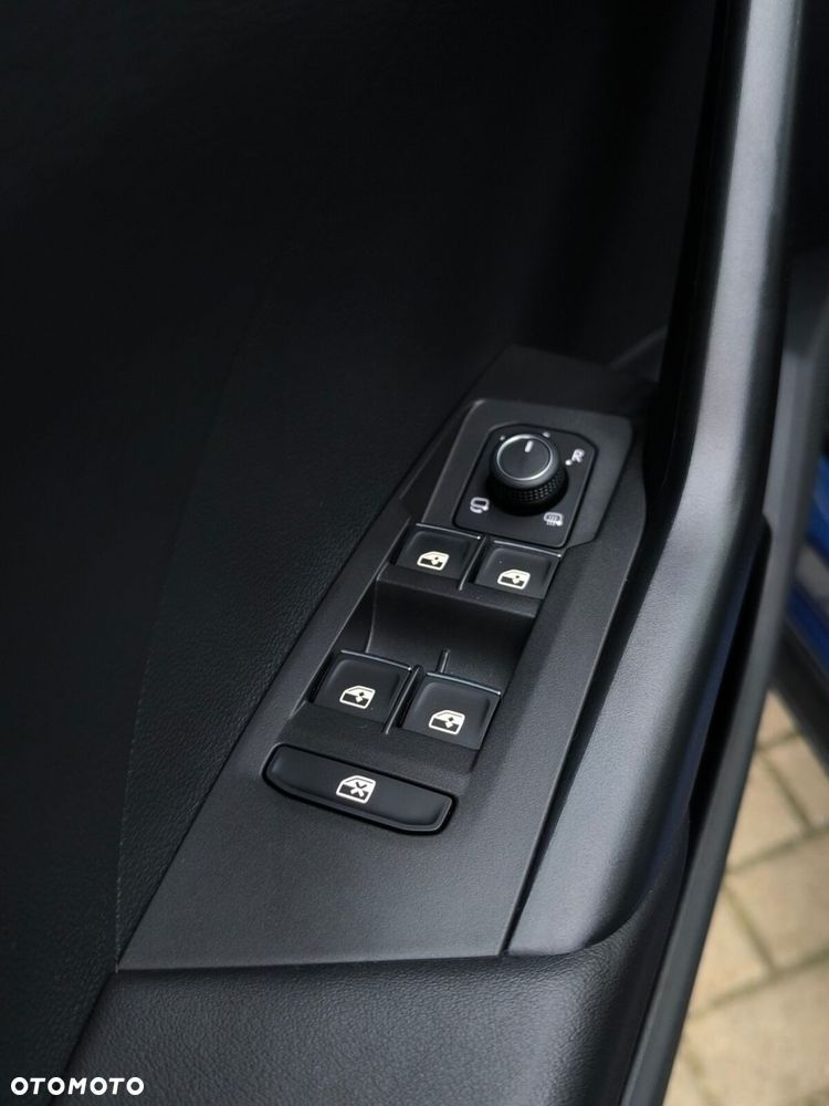 Volkswagen T-Cross - 9