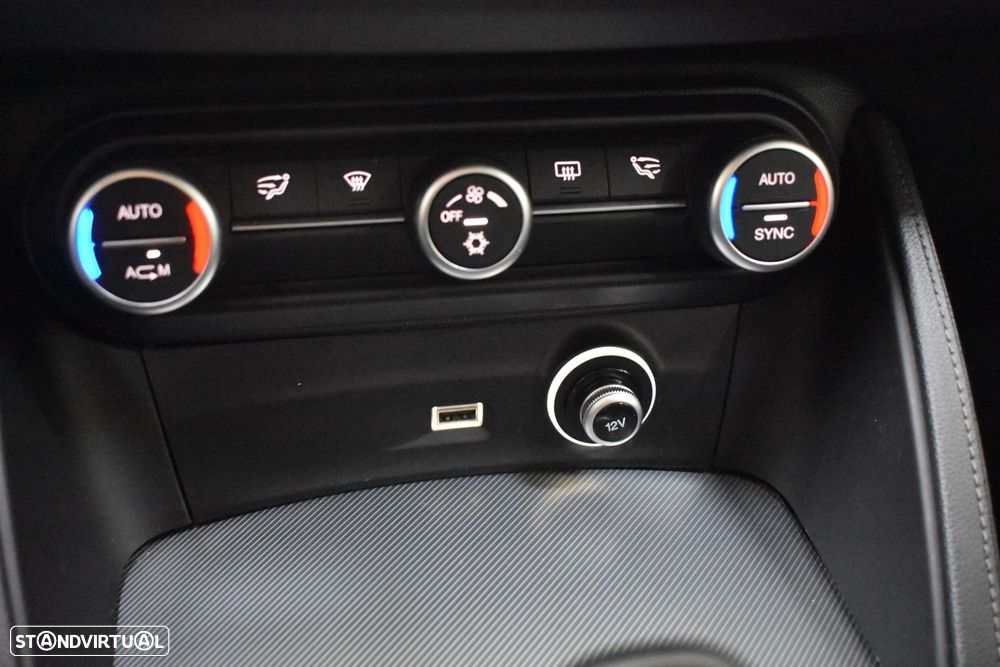 Alfa Romeo Stelvio 2.2 D Super AT8 Q4 - 32