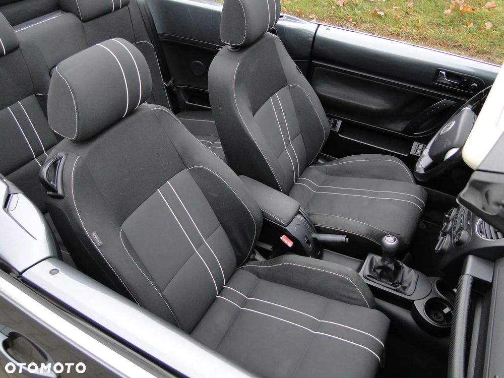 Volkswagen New Beetle 1.6 Freestyle - 13