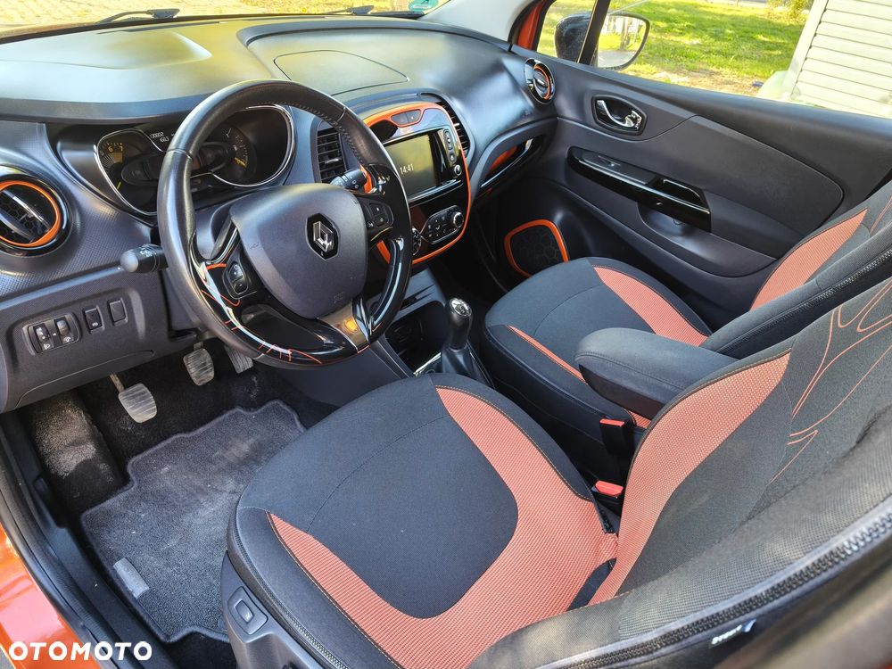 Renault Captur - 23