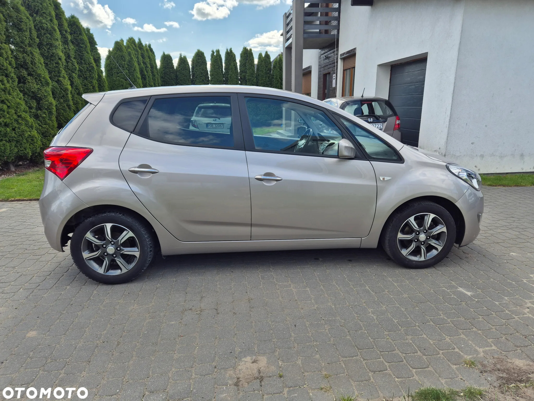 Hyundai ix20 1.6 Premium - 4