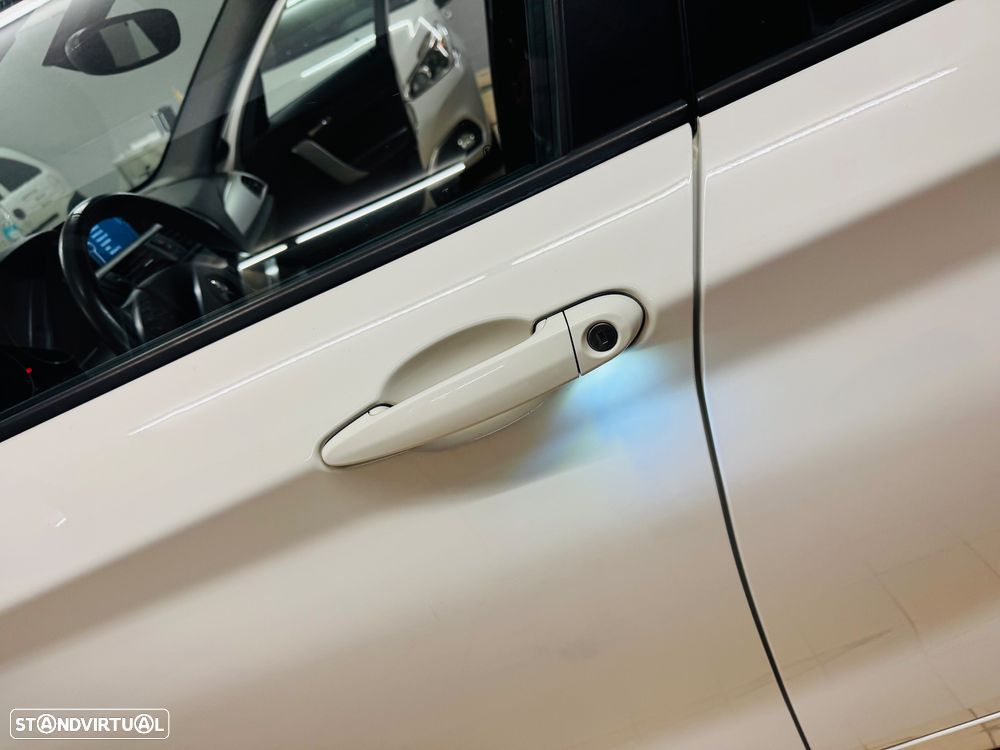 BMW 116 d EfficientDynamics Edition Sport Line - 11