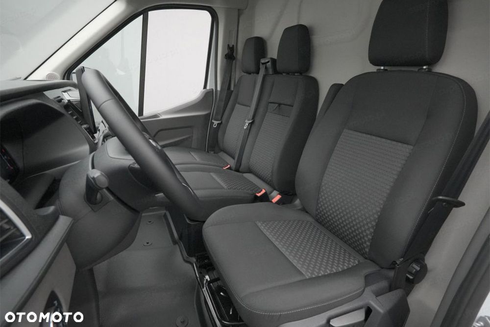 Ford Transit 350 L2H2 Trend 2.0 130KM - 5