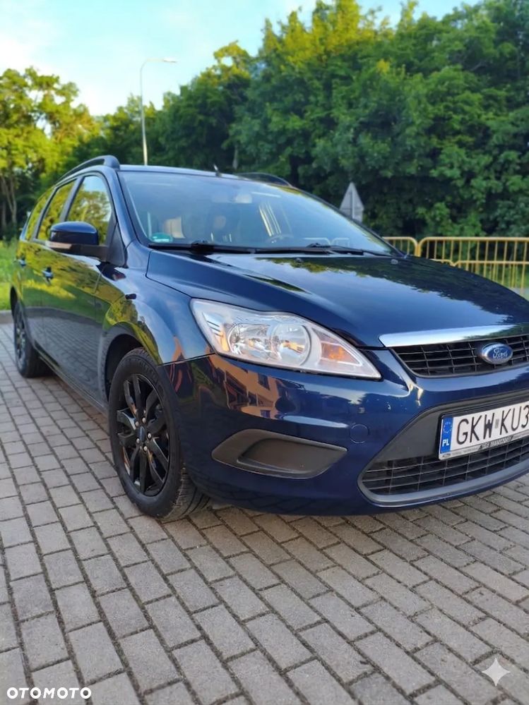 Ford Focus 1.6 Ambiente EU5 - 1