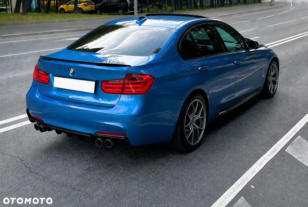 BMW Seria 3 335i - 6