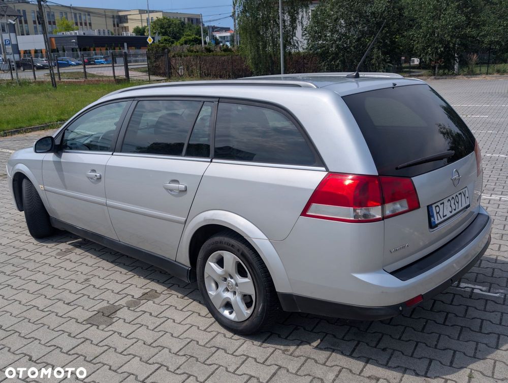 Opel Vectra - 2