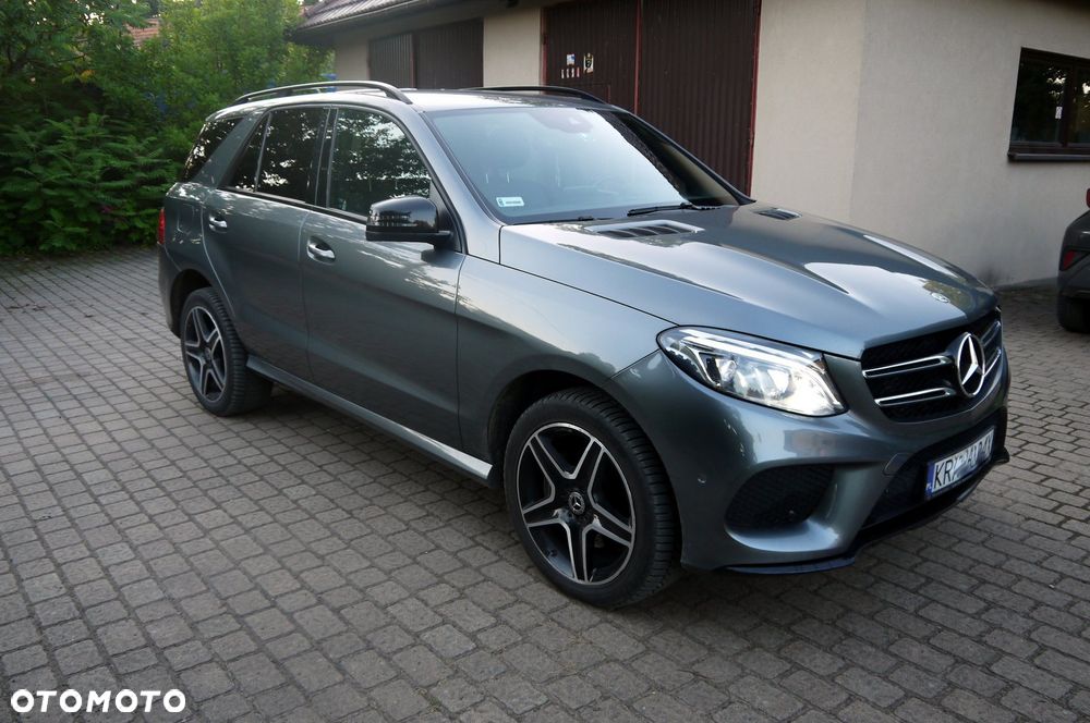 Mercedes-Benz GLE 350 d 4-Matic - 1