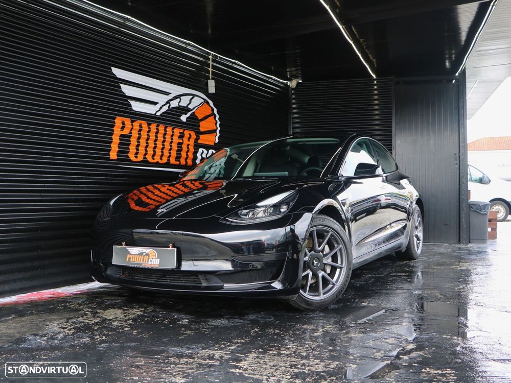 Tesla Model 3 Tração Traseira