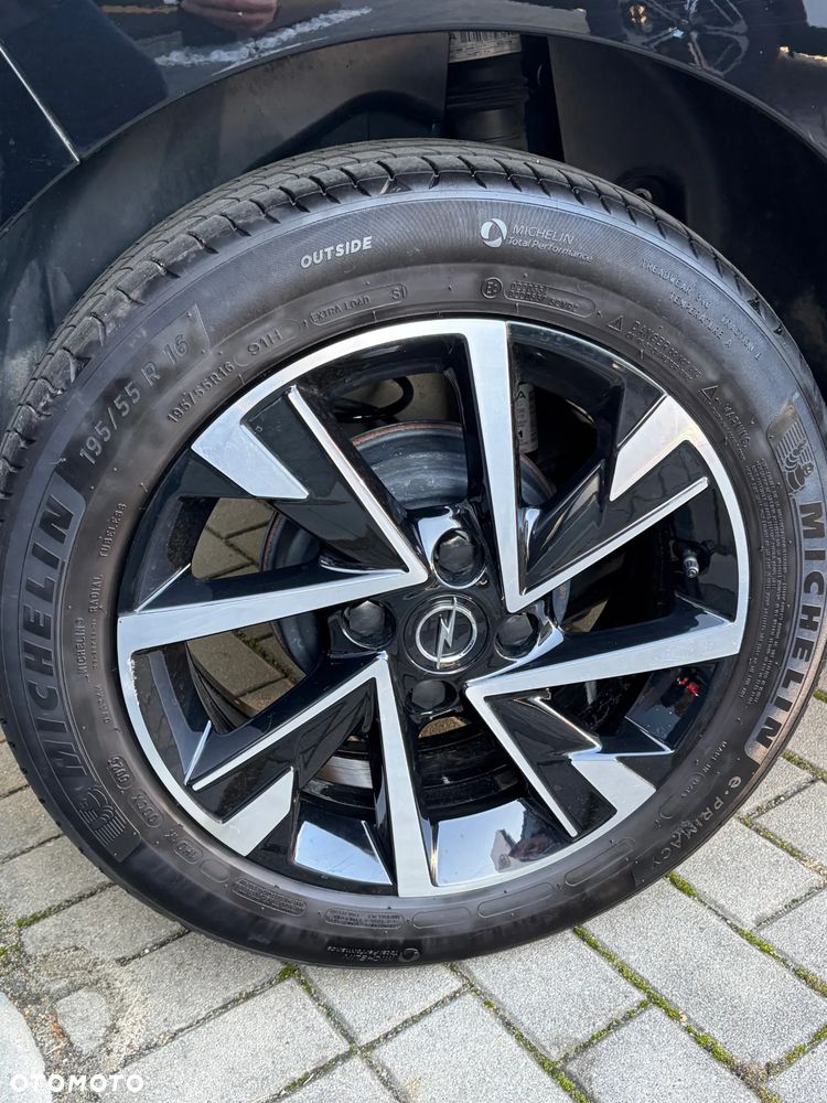 Opel Corsa 1.2 GS S&S - 17