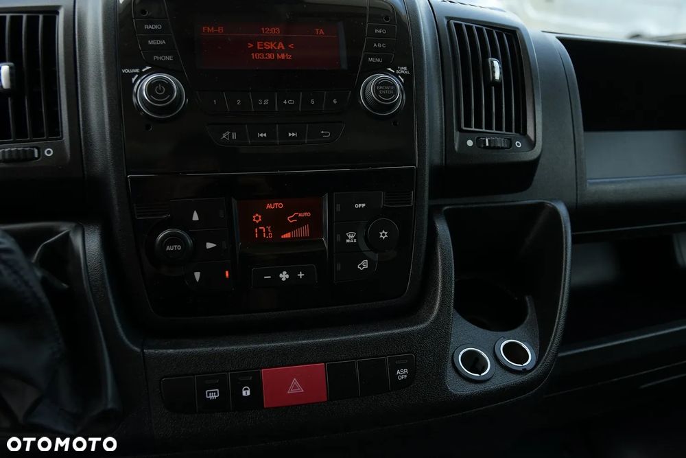 Peugeot BOXER 2.2 HDI 163KM *NOWY SILNIK*10Ep*BURTO-FIRANKA * Sypialka * WYJĄTKOWO ZADBANY! - 27