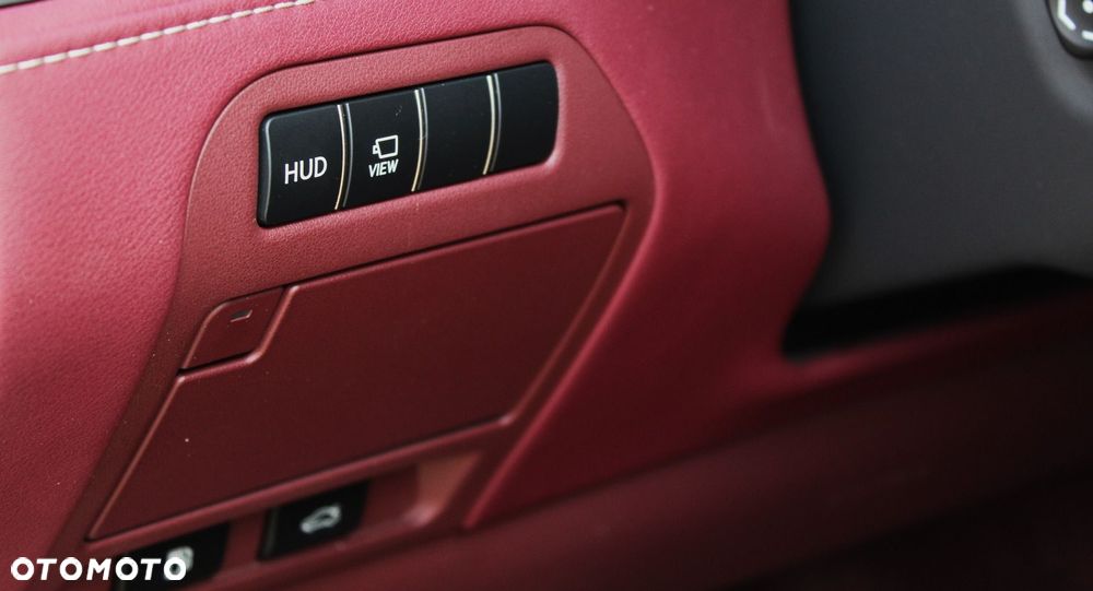 Lexus LS 500h Omotenashi AWD - 32