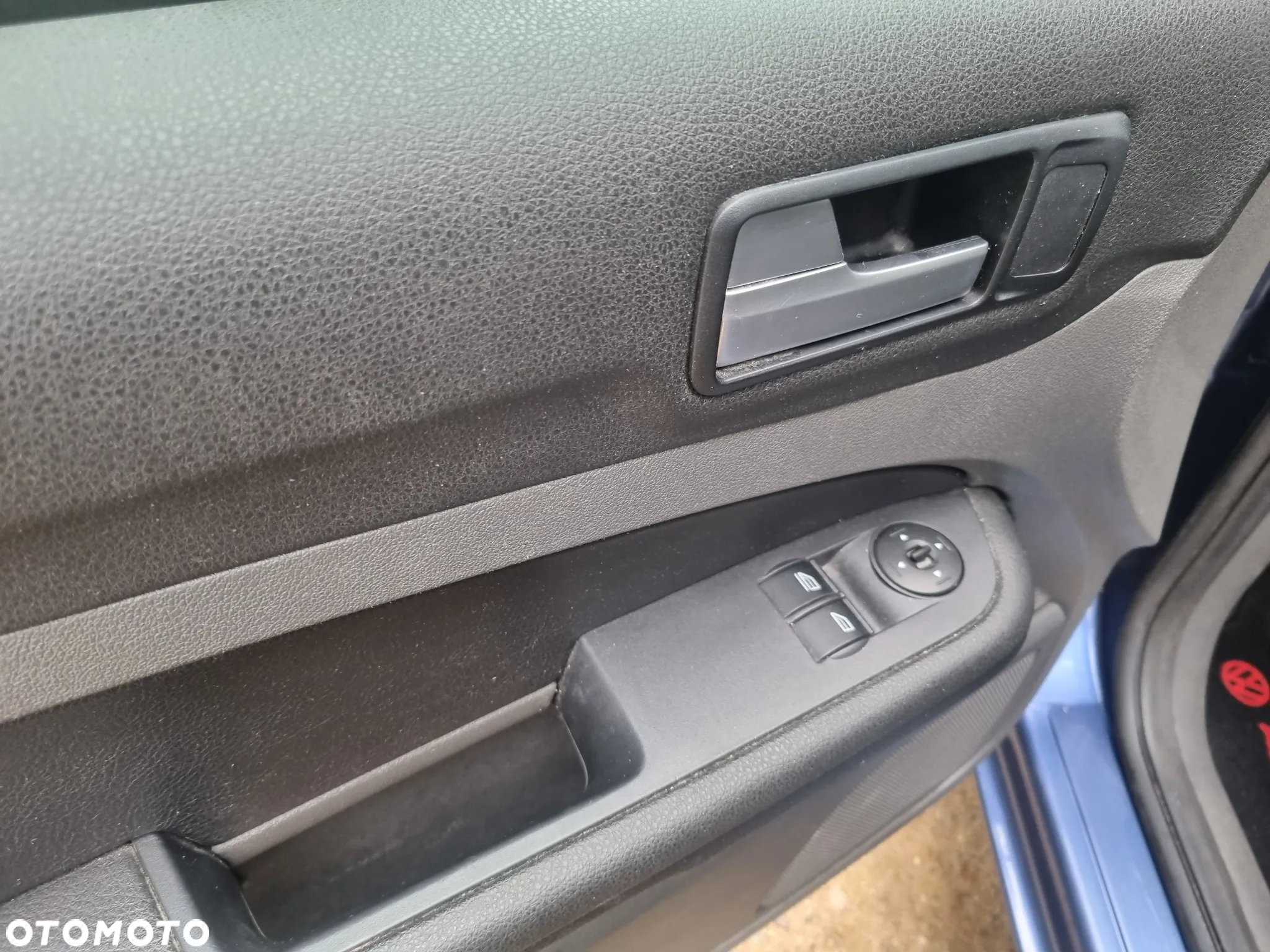 Ford Focus 1.4 16V Ambiente - 26