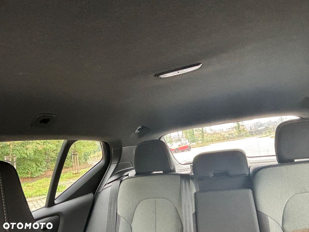 Volvo XC 40 B3 Core - 26