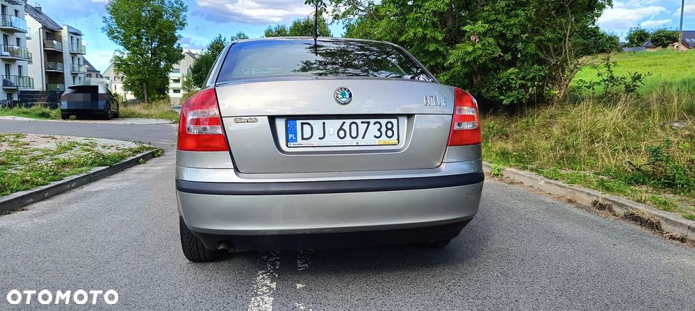 Skoda Octavia 1.6 Tour Classic - 4