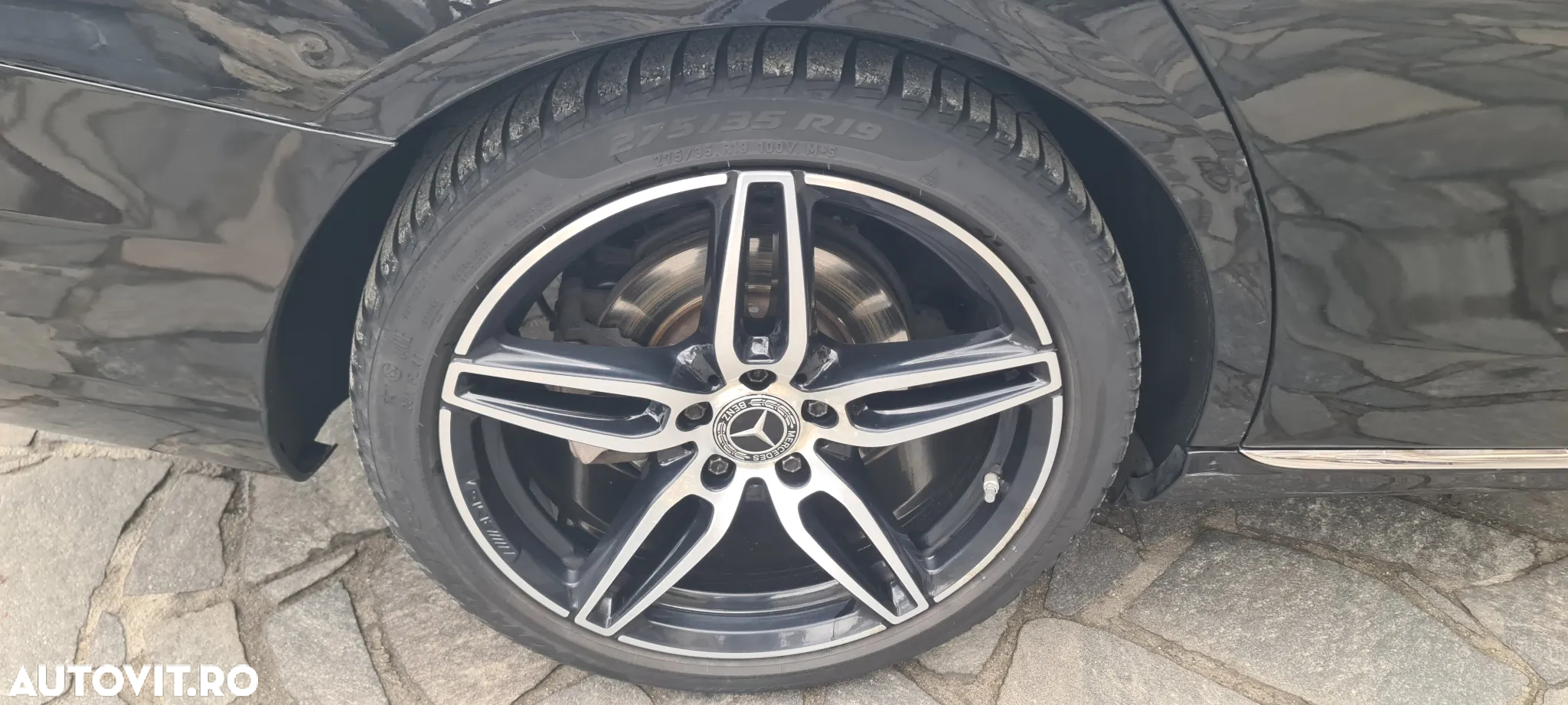 Mercedes-Benz E 220 d 9G-TRONIC AMG Line - 32