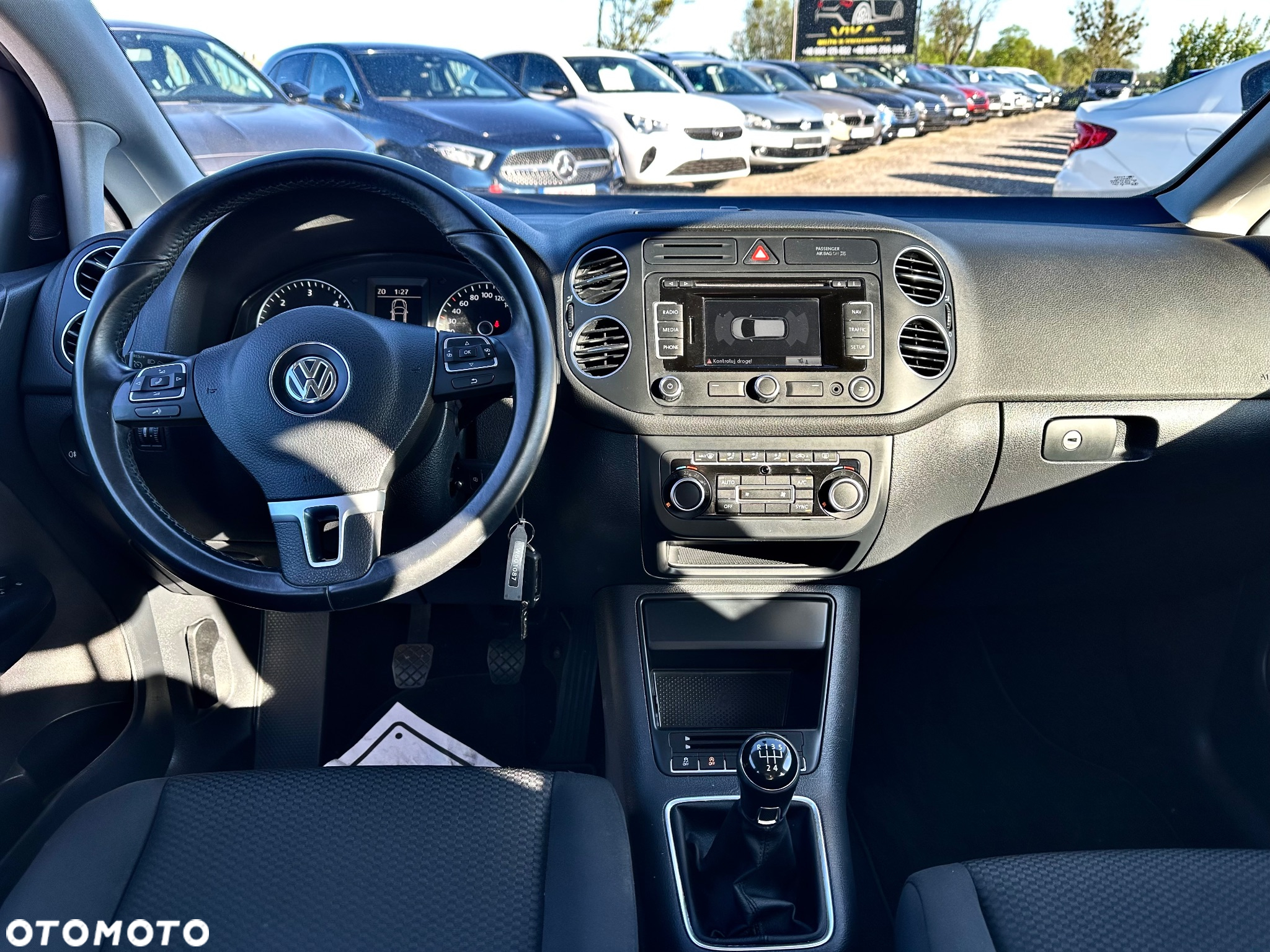 Volkswagen Golf Plus 1.6 TDI Comfortline - 7