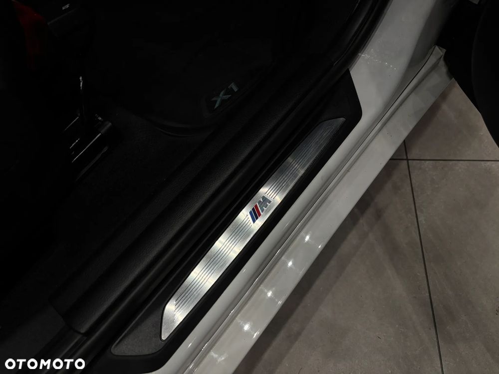 BMW X1 sDrive18i GPF M Sport - 8