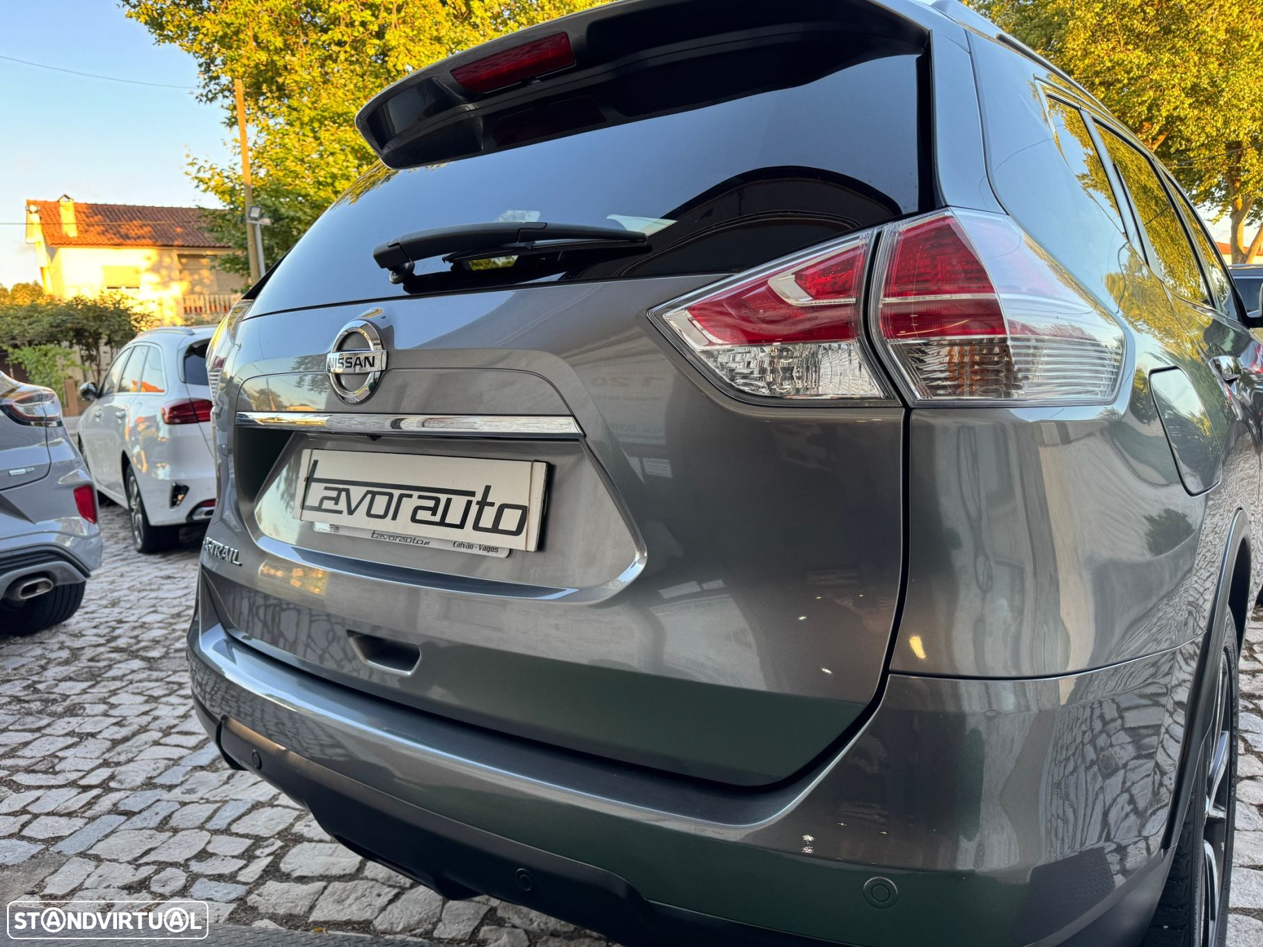 Nissan X-Trail 1.6 dCi Tekna Xtronic - 29