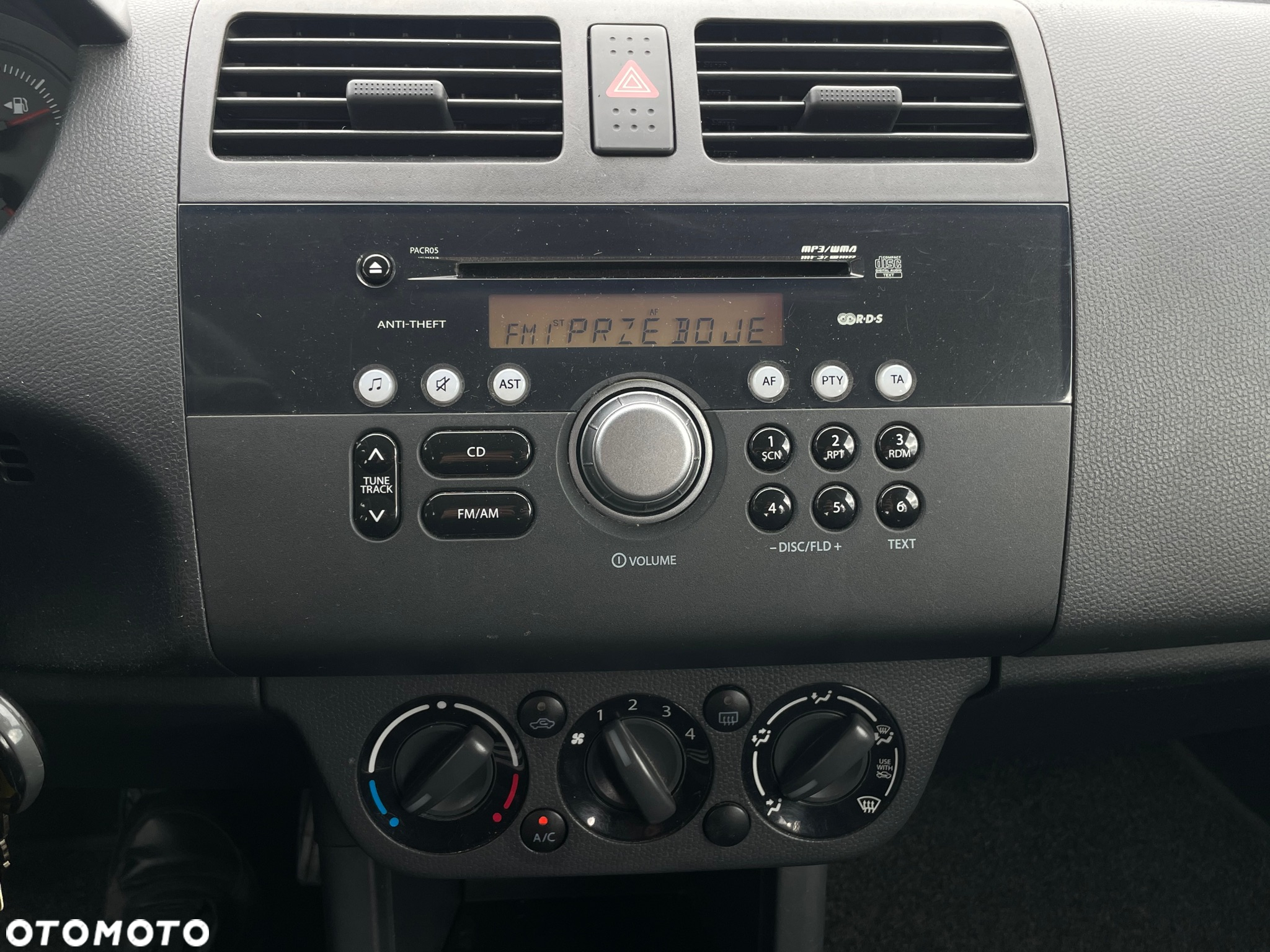 Suzuki Swift 1.3 Comfort - 11