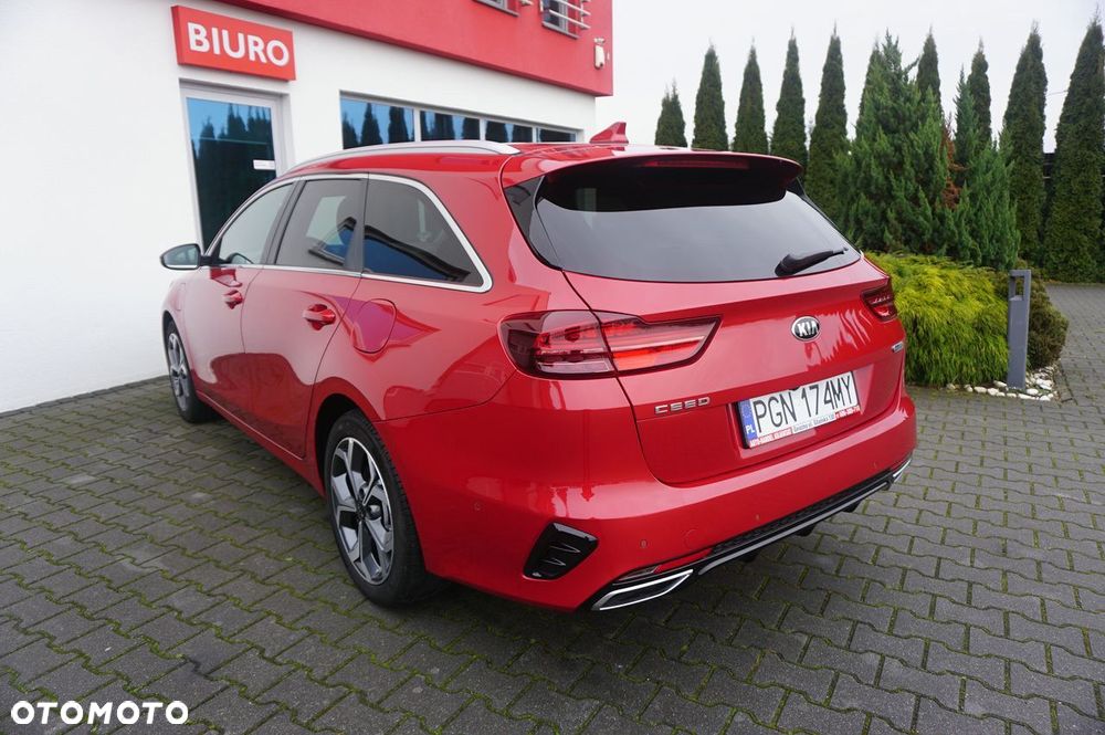 Kia Ceed 1.6 GDI PHEV Business Line DCT - 3