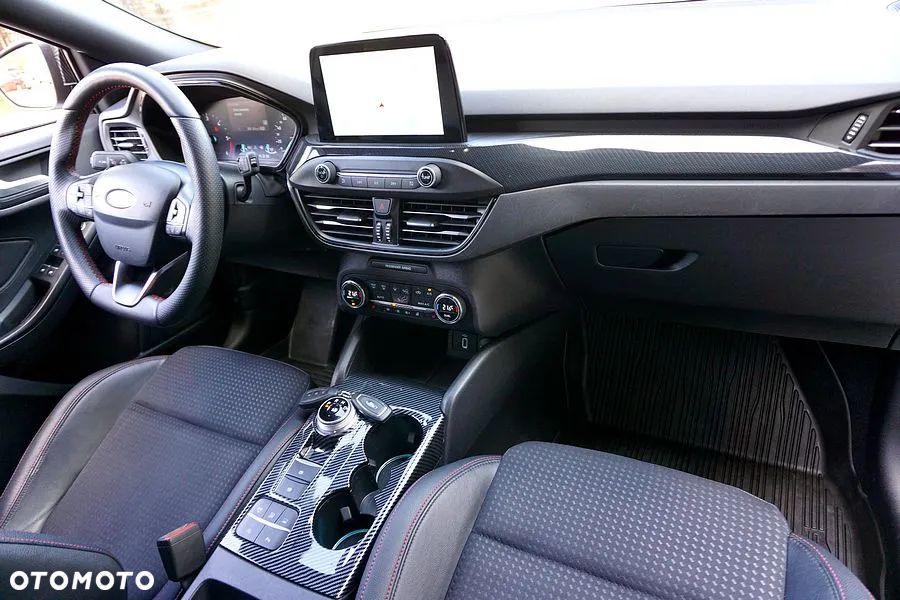 Ford Focus 2.0 EcoBlue ST-Line X - 28