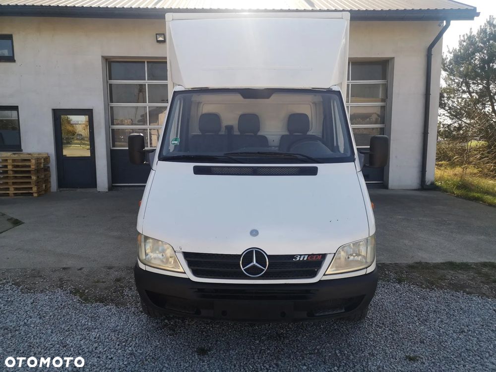 Mercedes-Benz 313 - 3