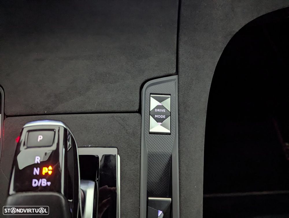 DS DS7 Crossback - 8