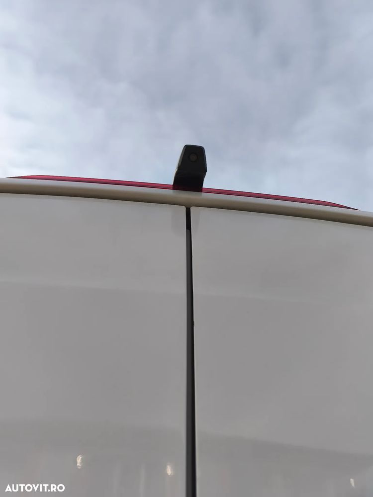 Volkswagen Crafter - 8