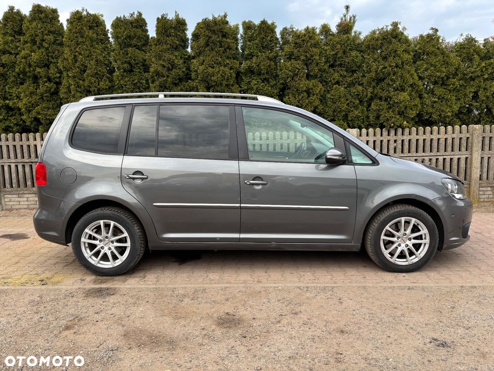 Volkswagen Touran - 7